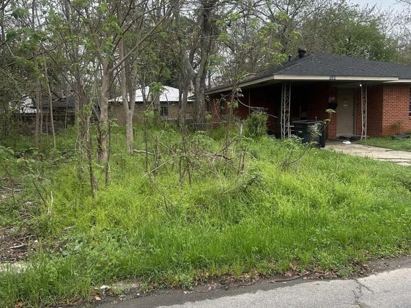 844 W Roosevelt St, Baton Rouge, LA 70802