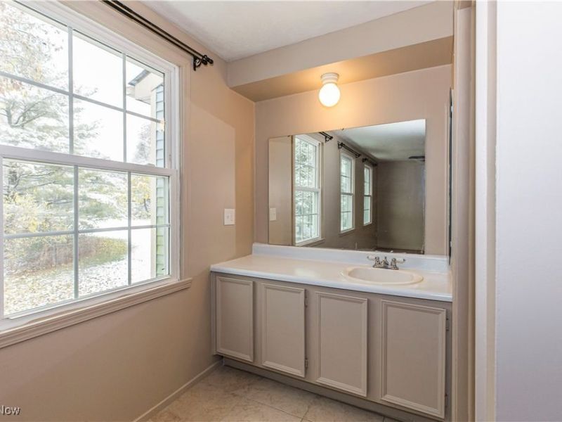 147 Quaker Ridge Drive, Akron, OH 44313 Photo 20