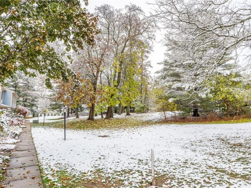 147 Quaker Ridge Drive, Akron, OH 44313 Photo 28