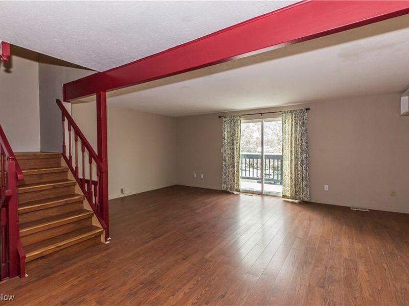 147 Quaker Ridge Drive, Akron, OH 44313 Photo 5