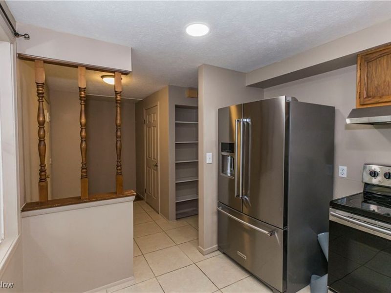 147 Quaker Ridge Drive, Akron, OH 44313 Photo 9