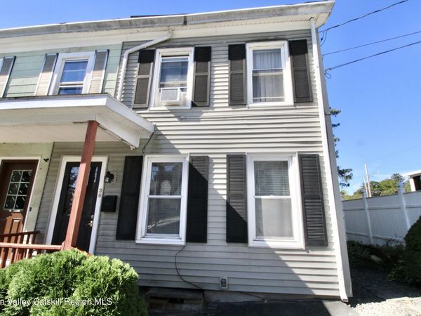 36 Mcdonald Street, Saugerties, NY 12477