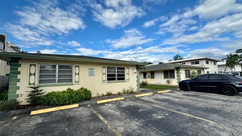 719 SE 16th Street, Unit 5, Fort Lauderdale, FL 33316 Photo