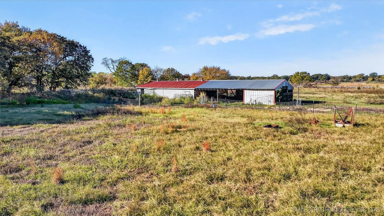 153 Hitching Post Lane, Cartwright, OK 74731 Main Photo