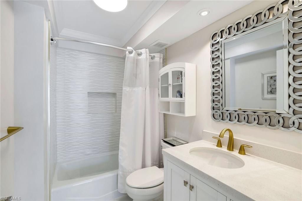 300 Park Shore Dr, Unit 1E, Naples, Fl 34103 Photo