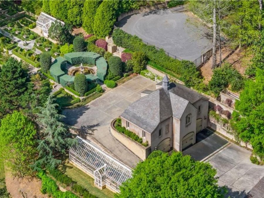 Property Image 100