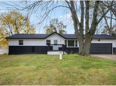 2057 Darnell Drive, Coventry, OH 44319