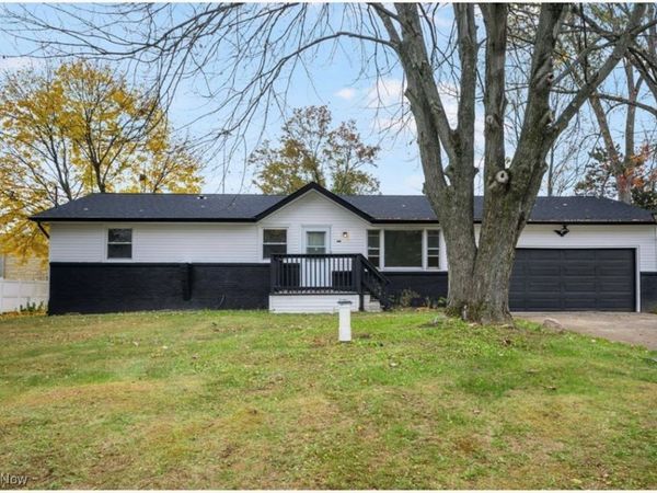 2057 Darnell Drive, Coventry, OH 44319