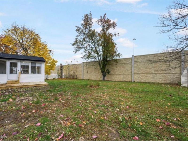 2057 Darnell Drive, Coventry, OH 44319 Photo 21