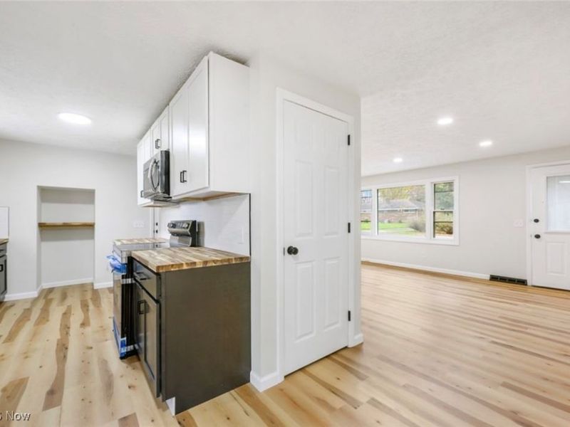 2057 Darnell Drive, Coventry, OH 44319 Photo 7