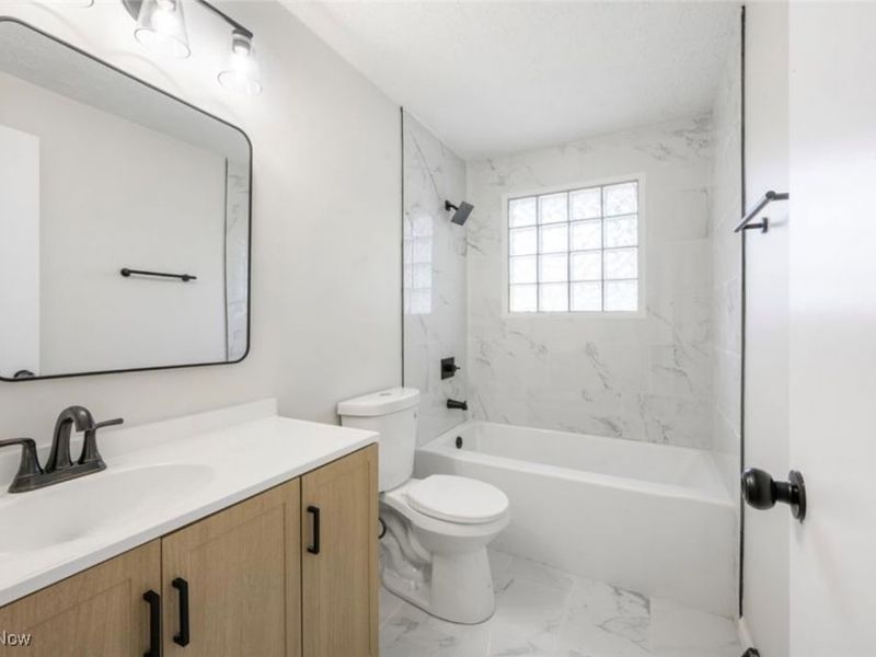 2057 Darnell Drive, Coventry, OH 44319 Photo 8