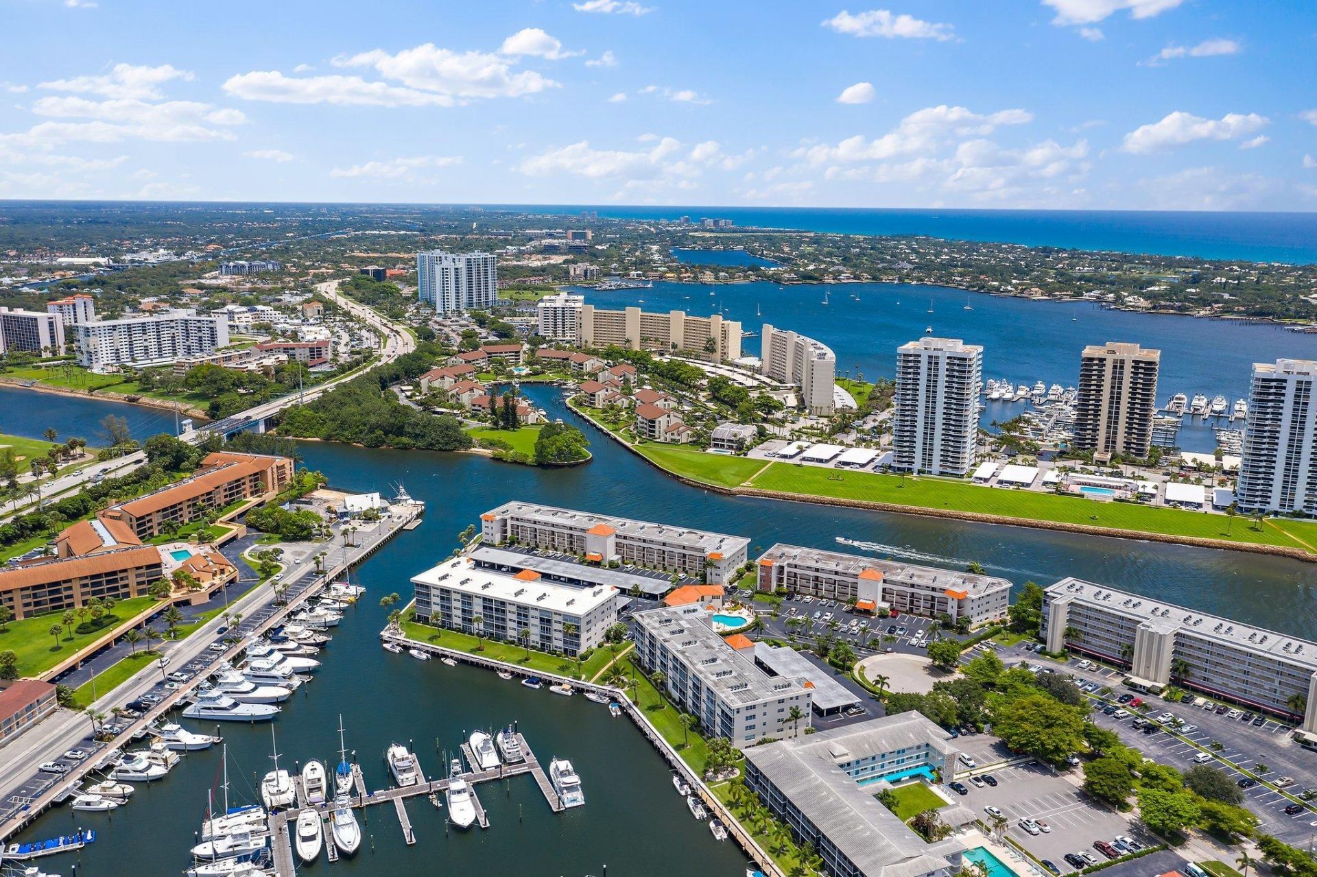 29 Yacht Club Drive, Unit 407, North Palm Beach, FL 33408 Photo