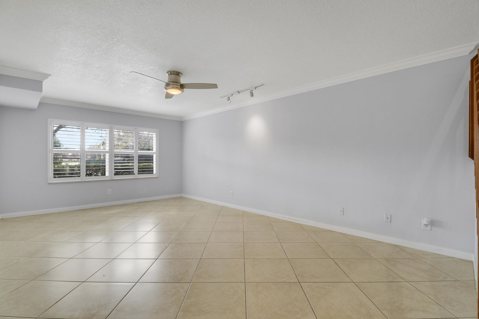 1903 Stratford Way, West Palm Beach, FL 33409 Photo