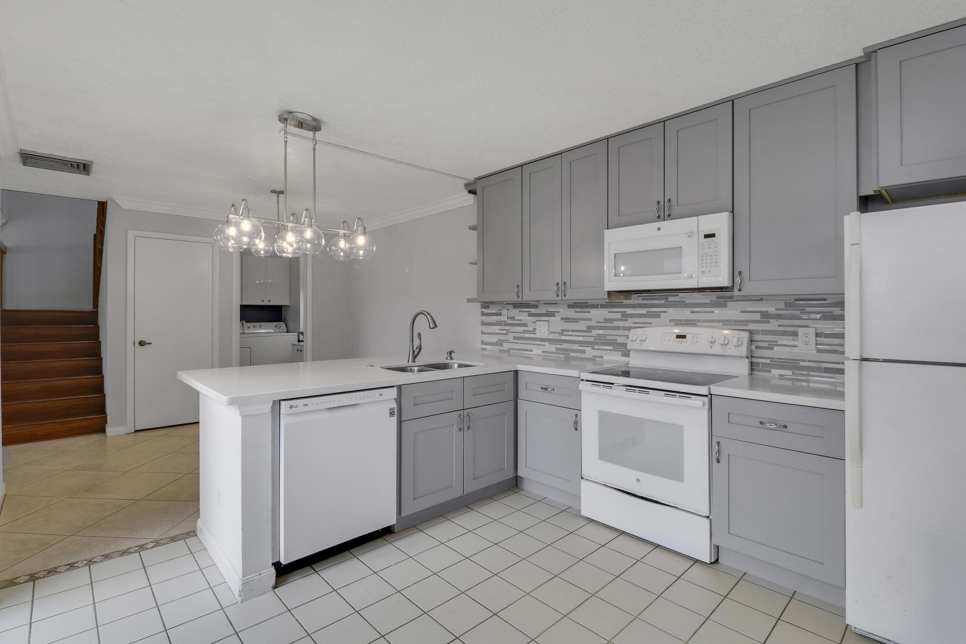 1903 Stratford Way, West Palm Beach, FL 33409 Photo