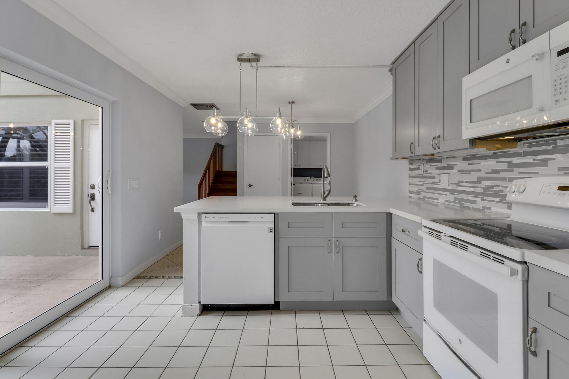 1903 Stratford Way, West Palm Beach, FL 33409 Photo