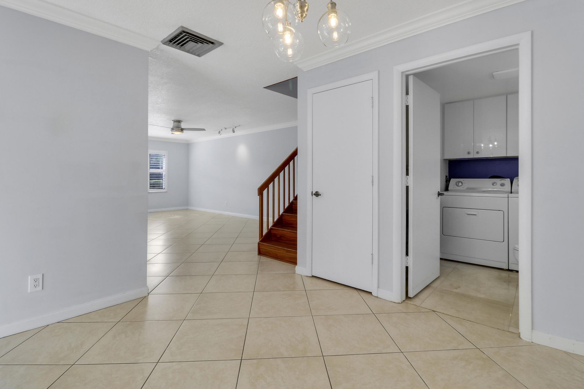 1903 Stratford Way, West Palm Beach, FL 33409 Photo