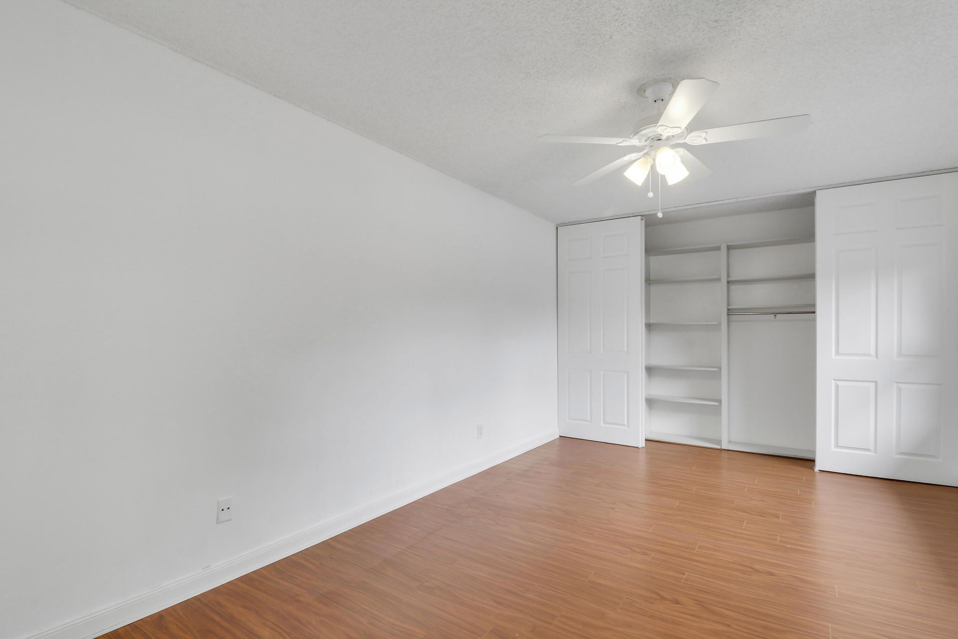 1903 Stratford Way, West Palm Beach, FL 33409 Photo