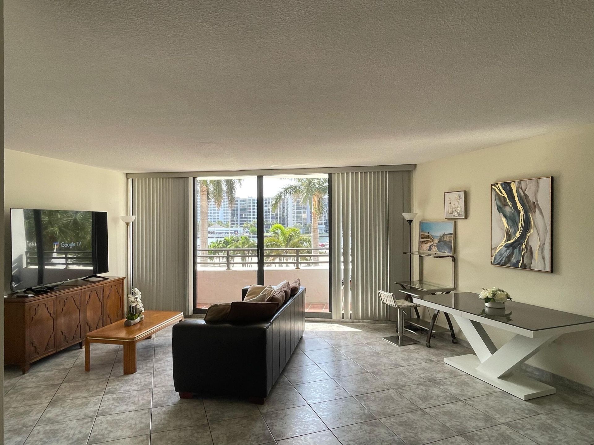 3505 S Ocean Drive, Unit 203, Hollywood, FL 33019 Photo
