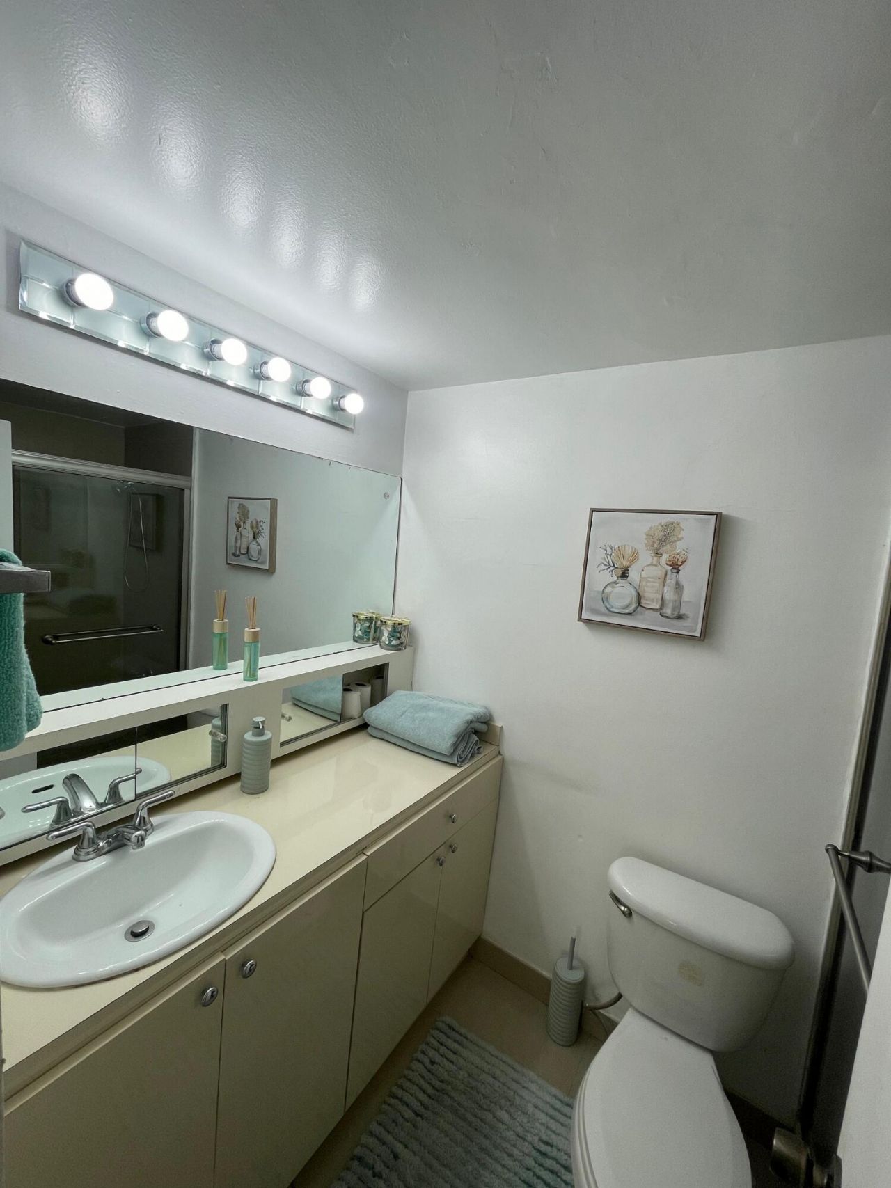 3505 S Ocean Drive, Unit 203, Hollywood, FL 33019 Photo