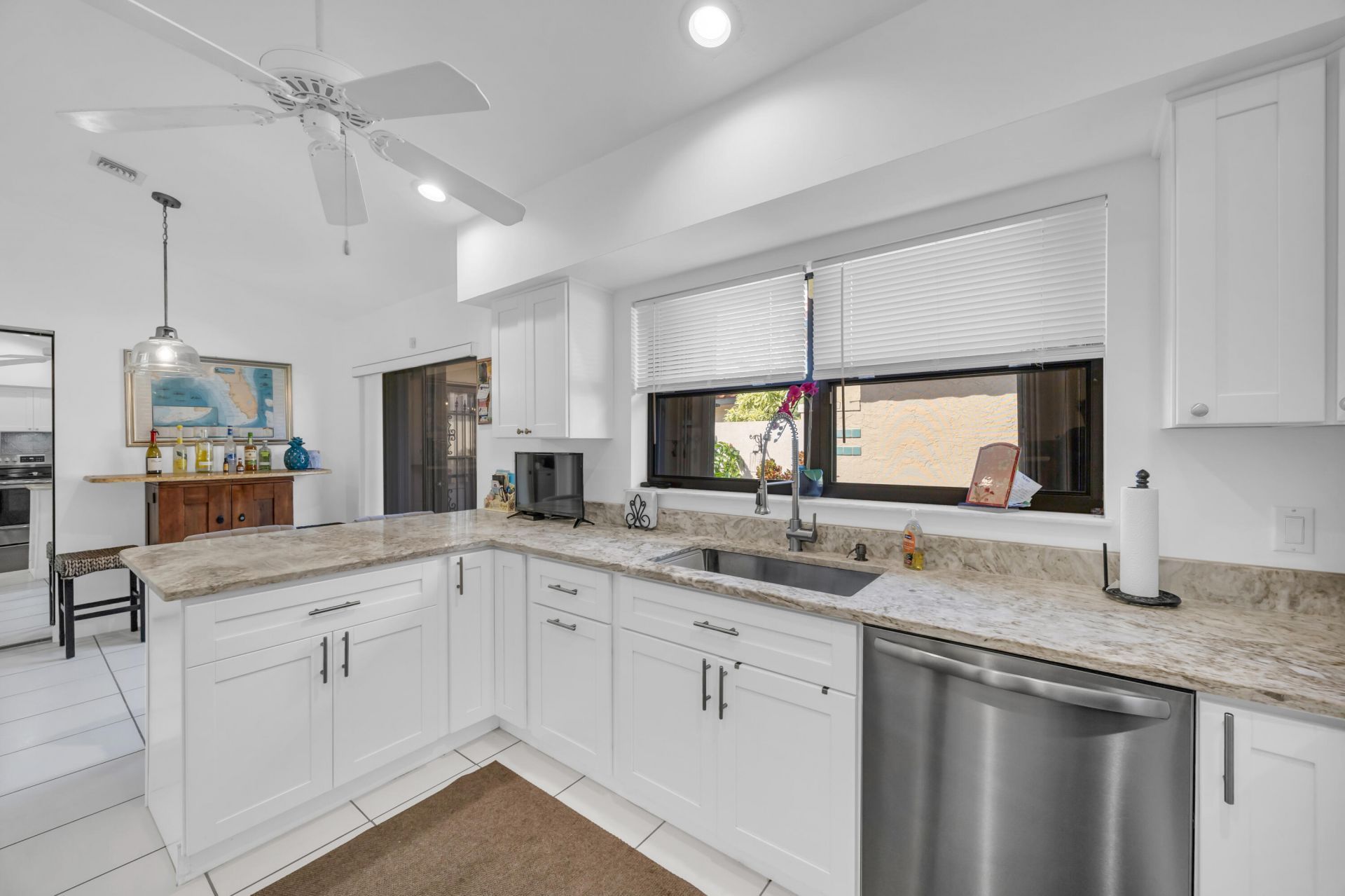 2735 SW Mariposa Circle, Palm City, FL 34990 Photo