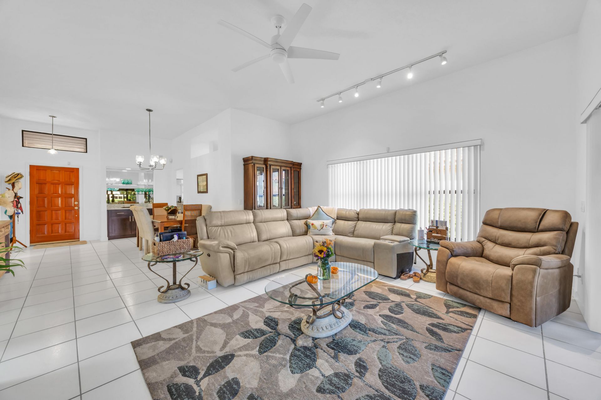 2735 SW Mariposa Circle, Palm City, FL 34990 Photo