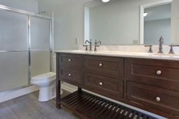 102 Brassfield Court photo 4