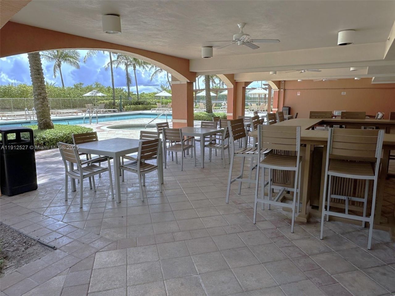 2080 S Ocean Dr, Unit 112, Hallandale Beach, FL 33009 Photo