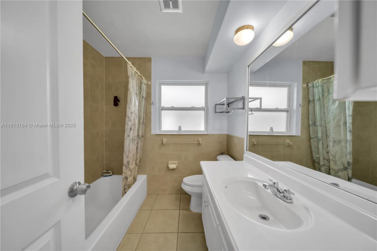 246 SE 44th St, Cape Coral, FL 33904 Photo