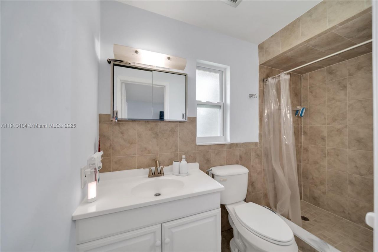 246 SE 44th St, Cape Coral, FL 33904 Photo