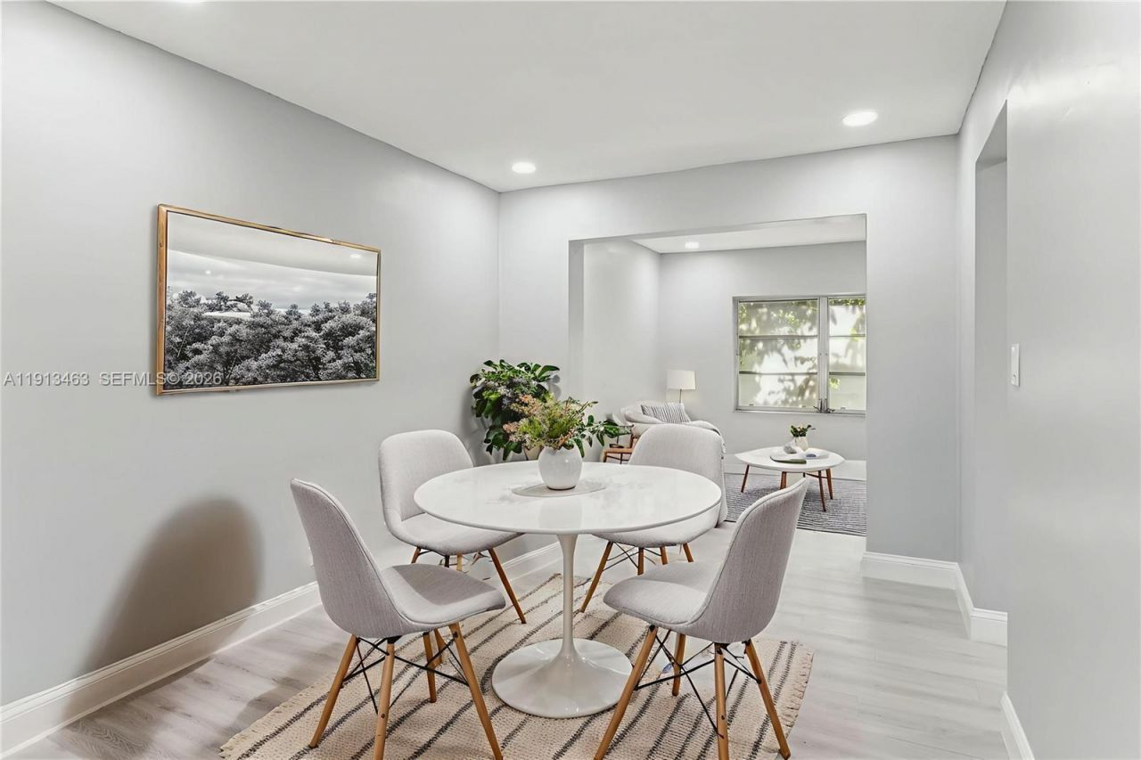 6800 NW 58th Ct, Tamarac, FL 33321 Photo