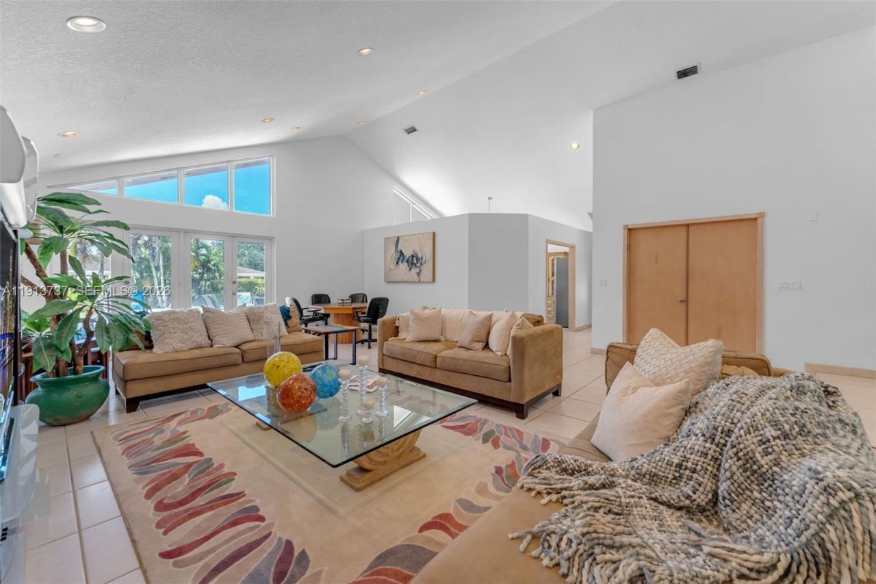 10220 SW 140th St, Miami, FL 33176 Photo