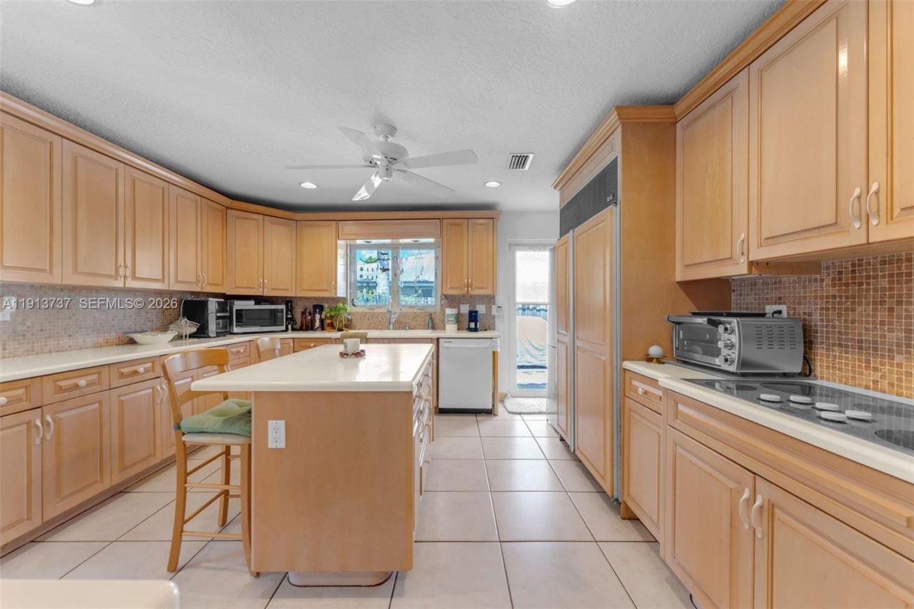 10220 SW 140th St, Miami, FL 33176 Photo