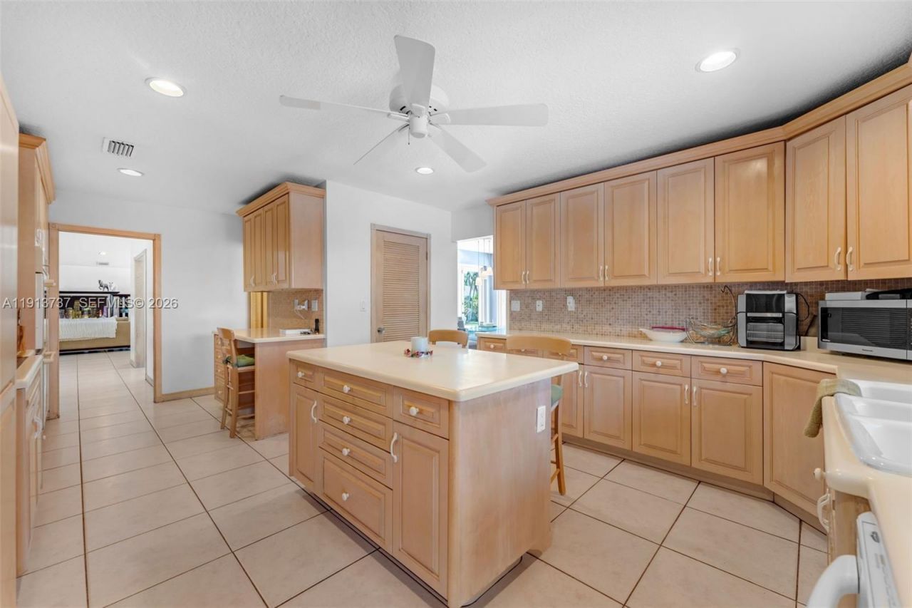 10220 SW 140th St, Miami, FL 33176 Photo