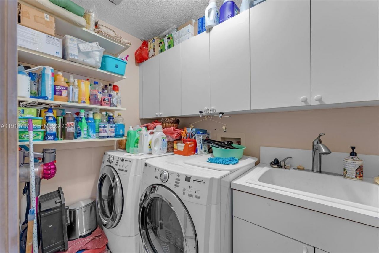 10220 SW 140th St, Miami, FL 33176 Photo