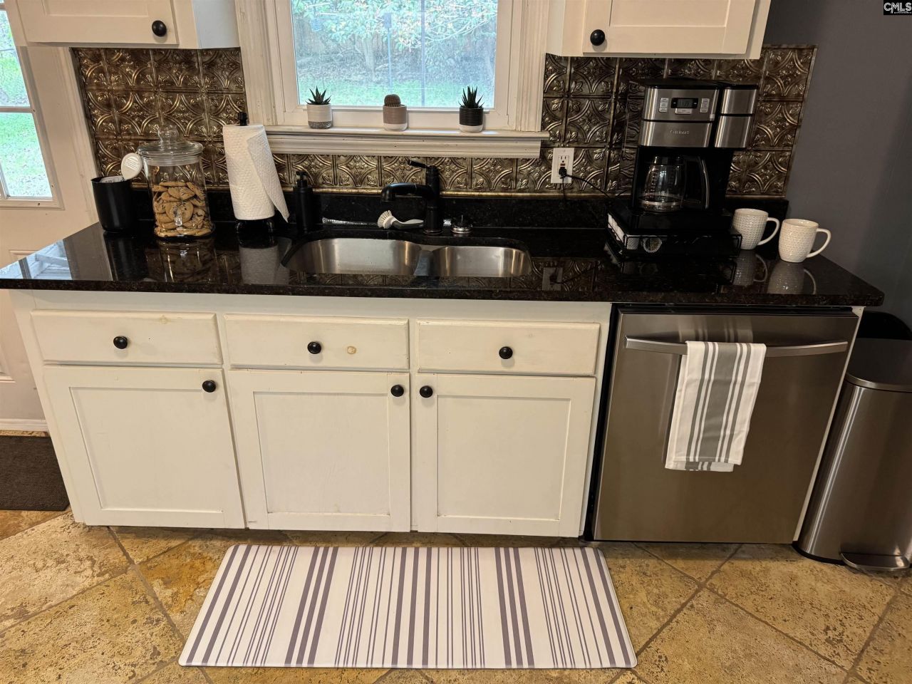 6 Riverview Court Photo 19