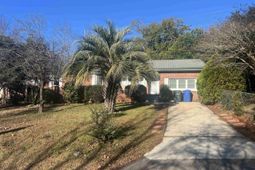 6 Riverview Court photo 4