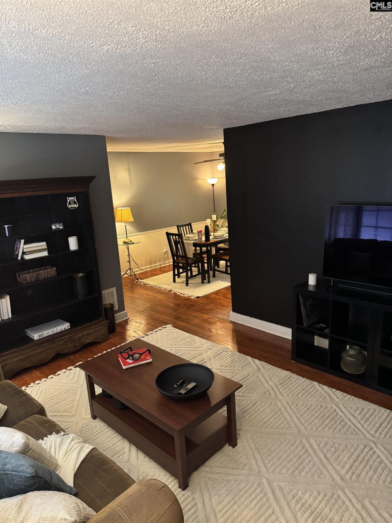 6 Riverview Court Photo 6