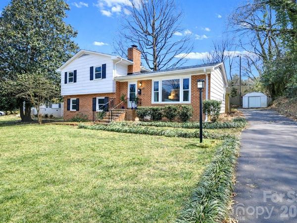 4236 Folkston Drive, Charlotte, NC 28205