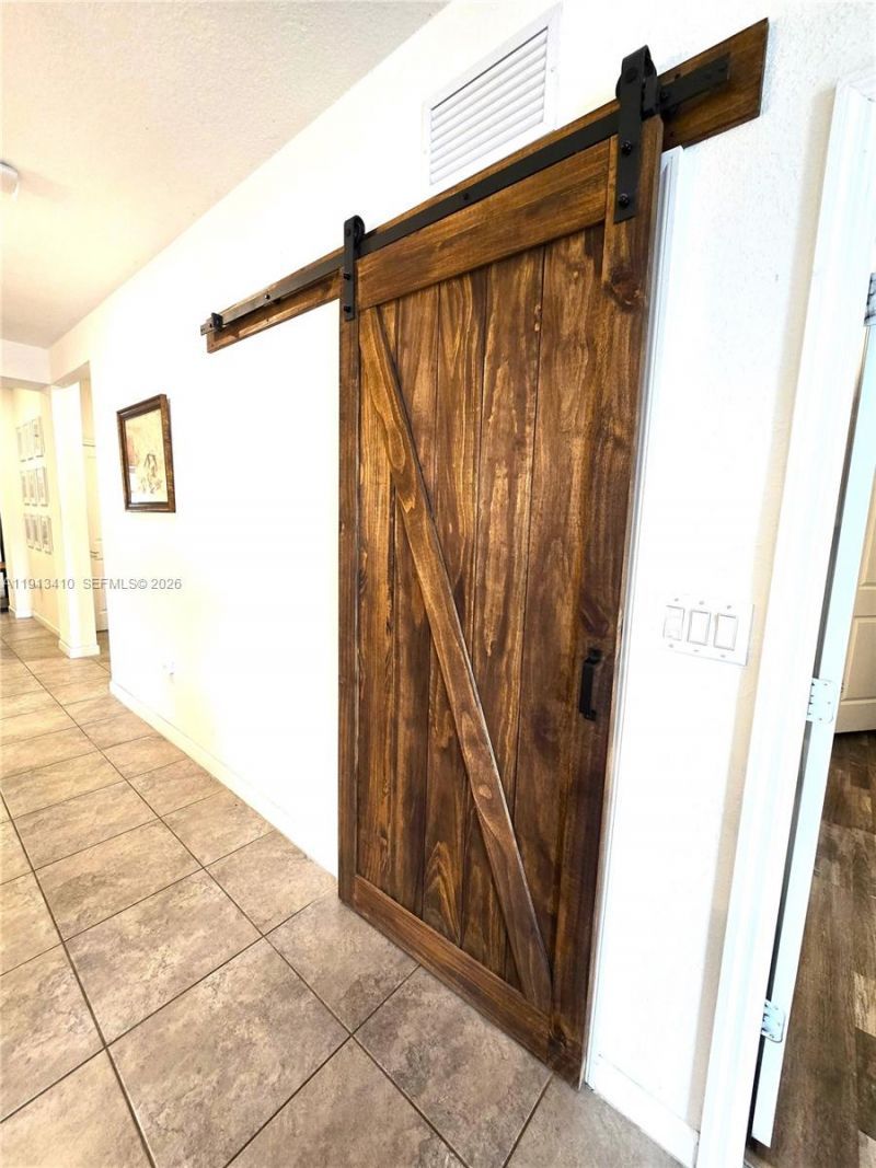 2490 SE 1st St, Homestead, FL 33033 Photo