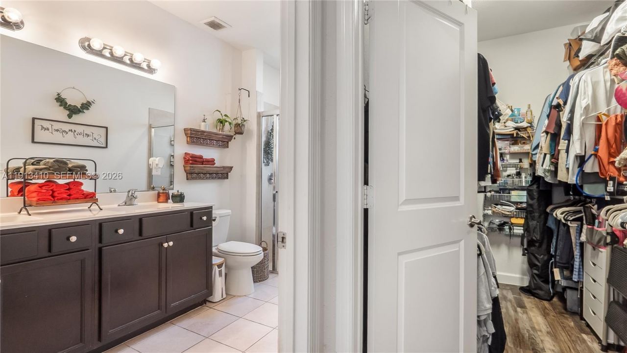 2490 SE 1st St, Homestead, FL 33033 Photo