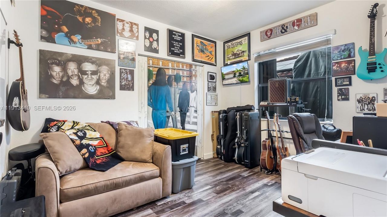 2490 SE 1st St, Homestead, FL 33033 Photo