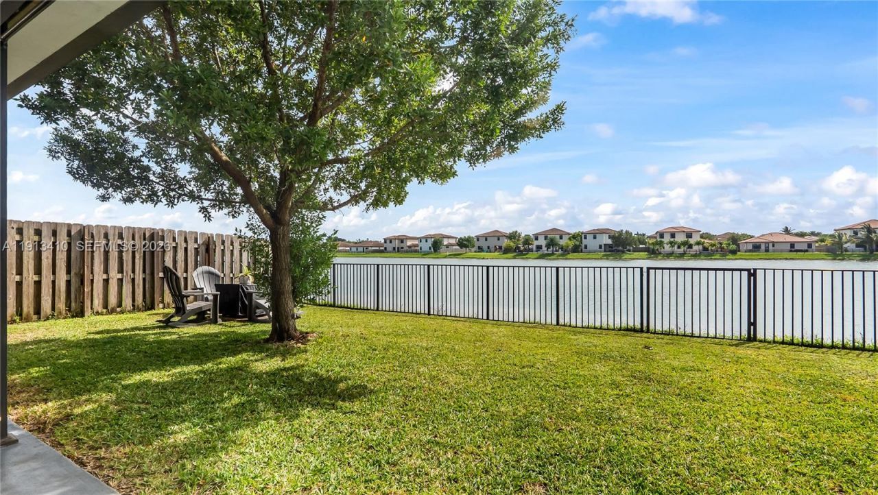 2490 SE 1st St, Homestead, FL 33033 Photo