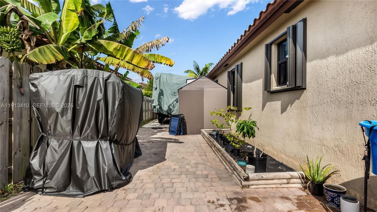 2490 SE 1st St, Homestead, FL 33033 Photo