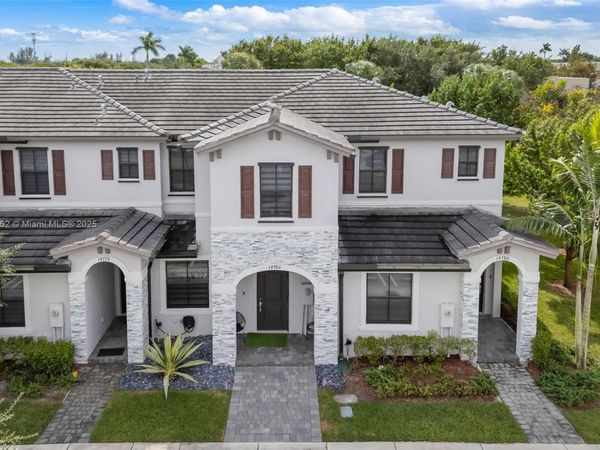 14782 SW 181st Ter, Miami, FL 33187