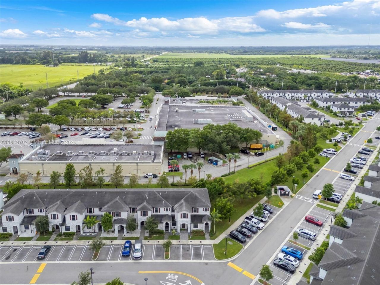 14782 SW 181st Ter, Miami, FL 33187 Photo