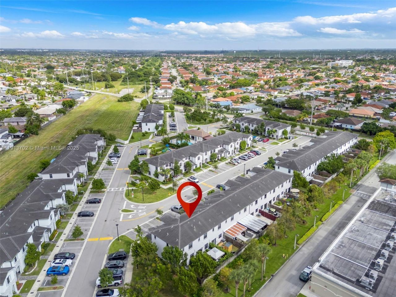 14782 SW 181st Ter, Miami, FL 33187 Photo