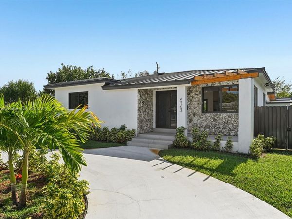 5152 SW 6th St, Coral Gables, FL 33134