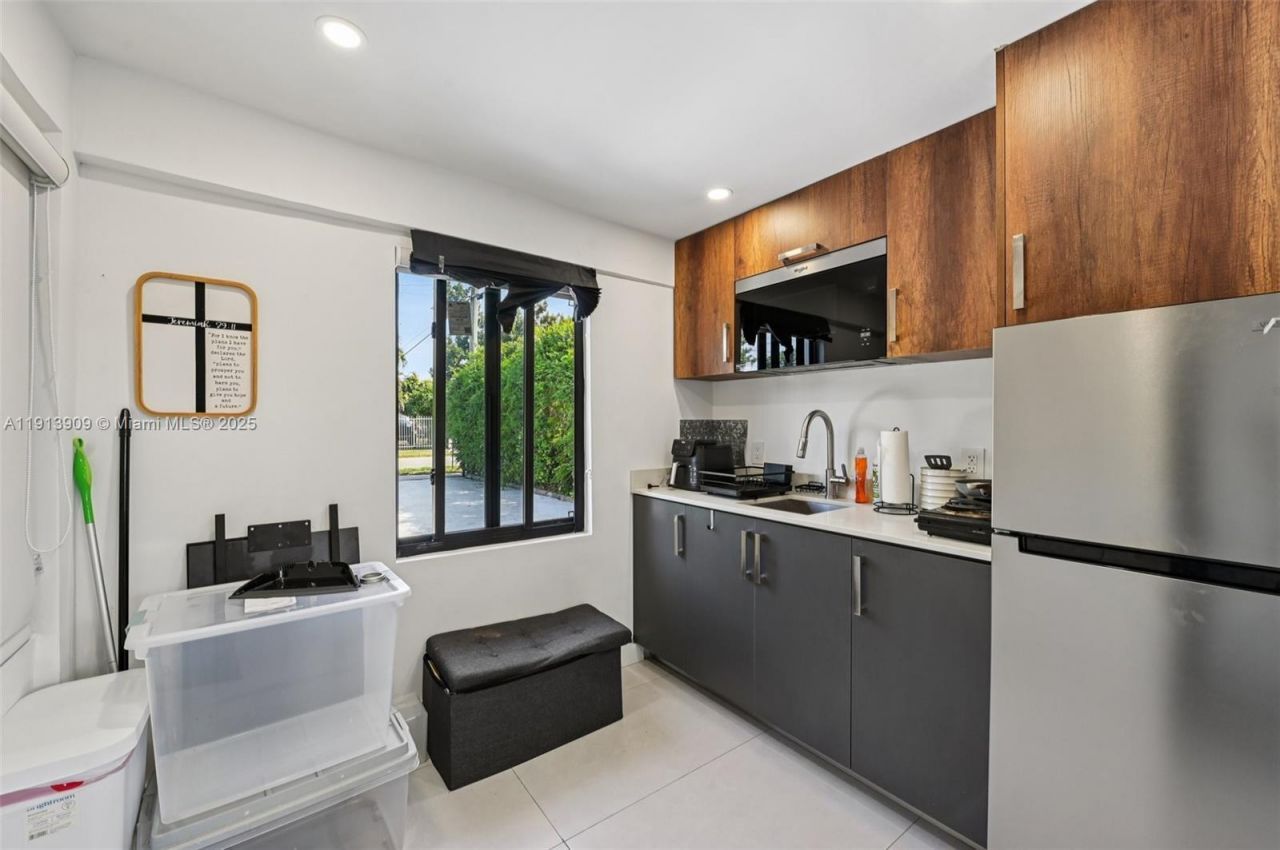 5152 SW 6th St, Coral Gables, FL 33134 Photo