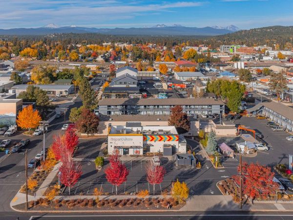 805 NE 3rd Street, Bend, OR 97701