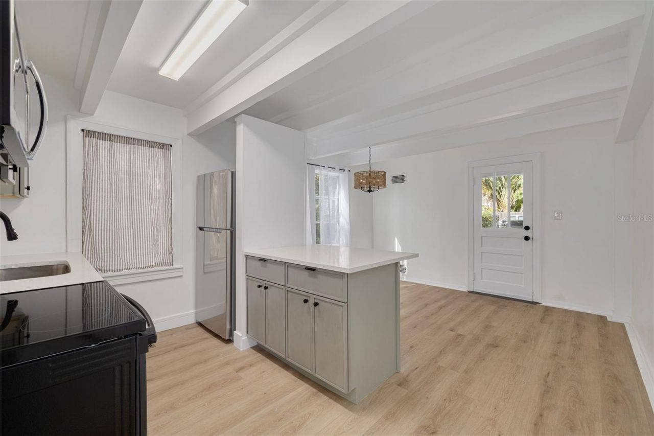 925 16th Avenue N, Saint Petersburg, FL 33704 Photo